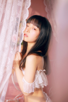 砸钱宝马女